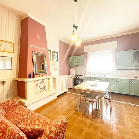 Casa Silvana - 5 Minuti A Piedi Dal Mare By Zoom In Earth